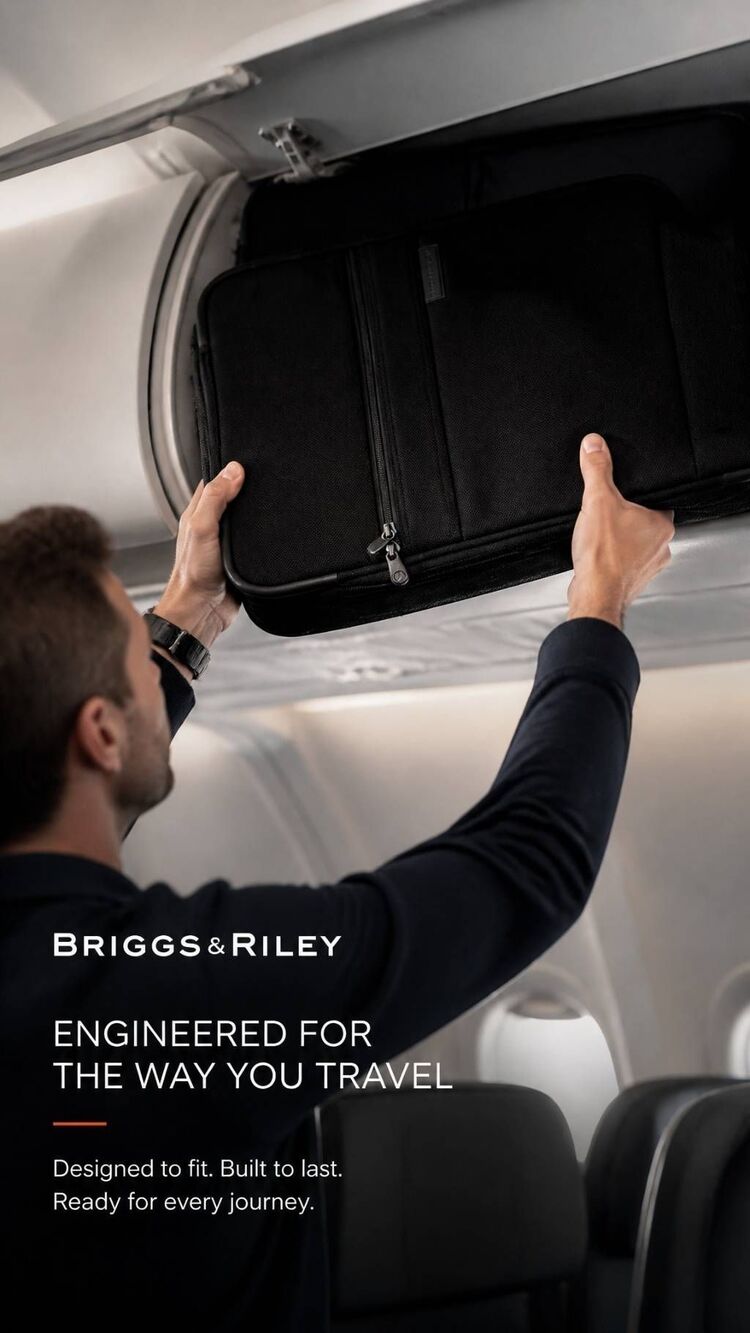 Briggs &Riley Baseline carry-on